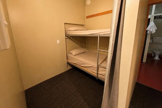 Rangiora Lodge - bedroom